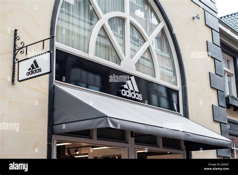 adidas roermond outlet afspraak maken|Adidas .